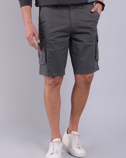 Bermuda Cargo para homem com bolsos laterais